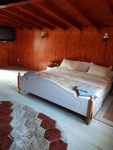 Фото номера Двухместный номер с 1 кроватью Гостевой дом Casa Piri г. Анина 4